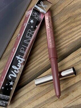 Ciate London Velvet lip Liner "Coco"